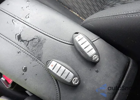 2018 Nissan Rogue Sv z USA, uszkodzony, nr VIN KNMAT2MV4JP617844